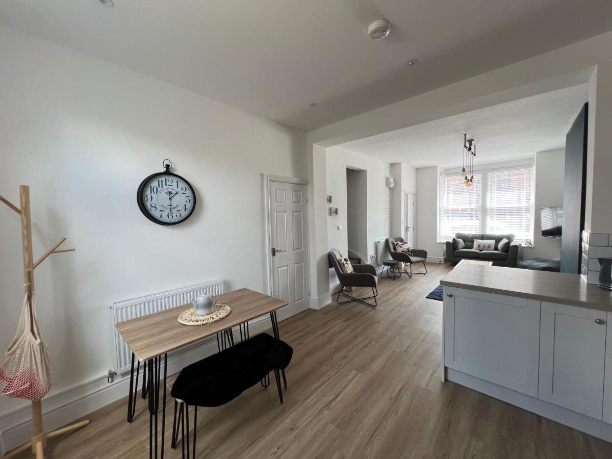 Cleethorpes - New 2 Bedroom House Close To Beach Extérieur photo